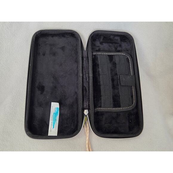 Nintendo 3DS Zelda Case White Zip Around Protector - Picture 6 of 7